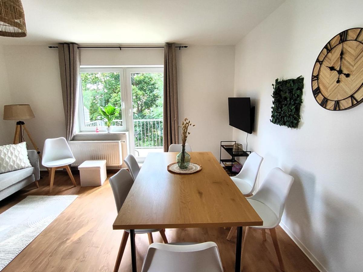 Bohnapartments Bechstein - Sehr Ruhig - 3 Schlafzimmer - Balkon - Gratis Stellplaetze- Wlan - Vollausstattung Neudietendorf Zewnętrze zdjęcie